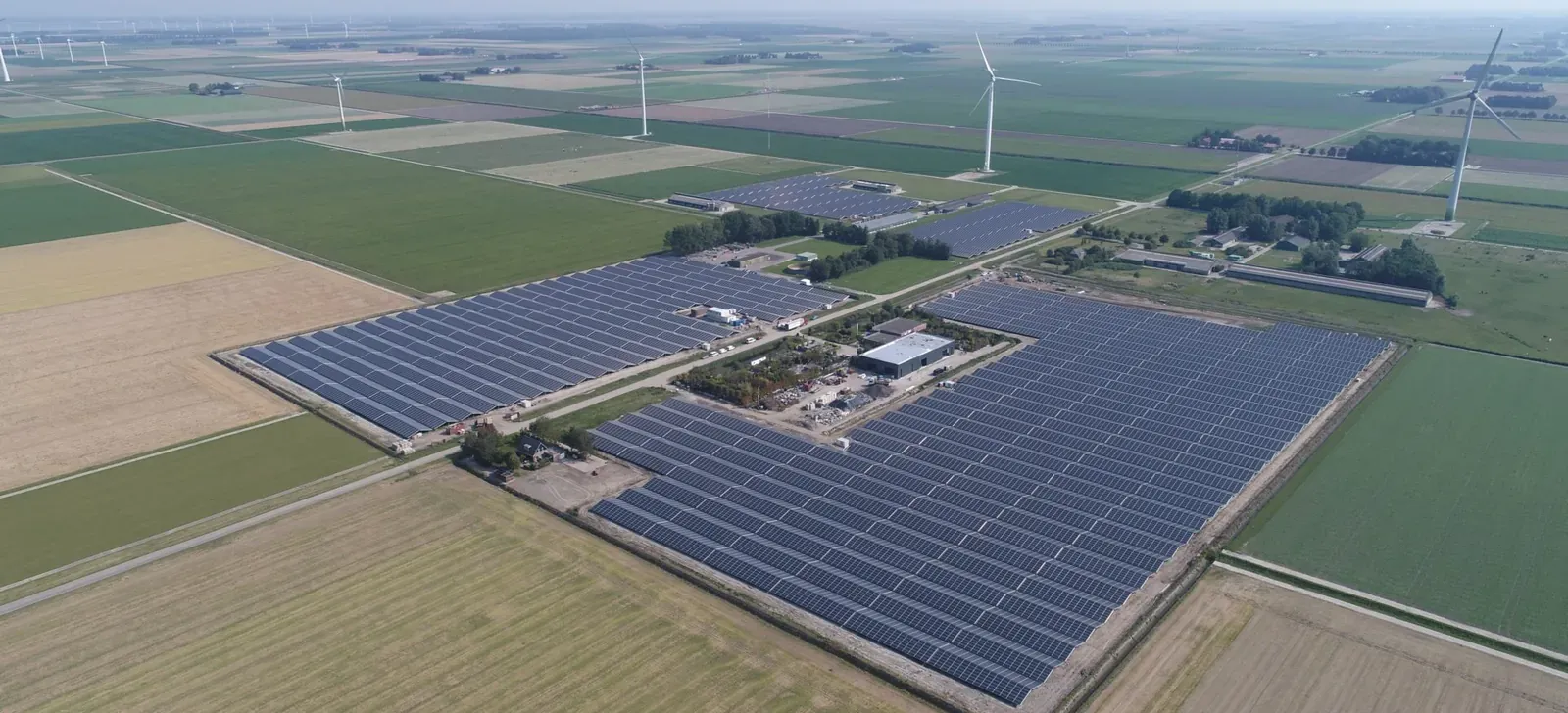 Panoramica del parco di Lelystad e del paesaggio agricolo circostante